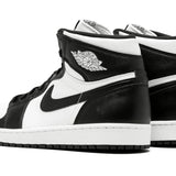 Air Jordan 1 Retro High OG "Black/White"