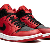 Jordan Jordan 1 Mid "Reverse Bred"